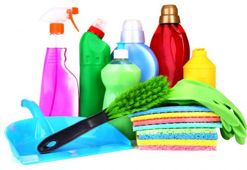 A client raising a service concern in a professional home-cleaning setting