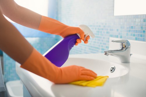 Thorough deep cleaning service for Fulham homes and businesses